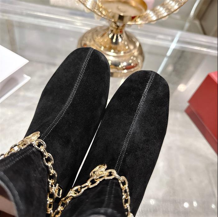 2025112818113375 350